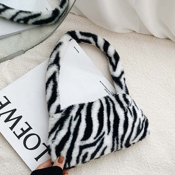 Winter Vintage Zebra Pattern Shoulder Underarm Bag Female Plush Autumn Handbag Soft Warm Fur Tote Purse For Lady Bag Sac A Main