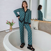2021 Spring Women's Pajamas Set New Luxury Style Fashion Cross Letter Print Sleepwear Silk Like Leisure Home Clothes Nightwear