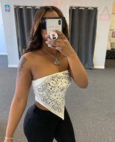 ANJAMANOR Cute Sexy Graphic Bandana Crop Top Women Clothing 2020 Summer Plus Size Women Off Shoulder Backless Tank Tops D13-AI10